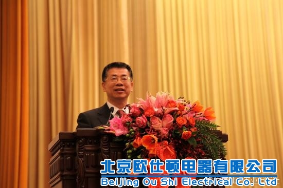 中国建筑材料流通协会第六届理事会会长秦占学履职讲话